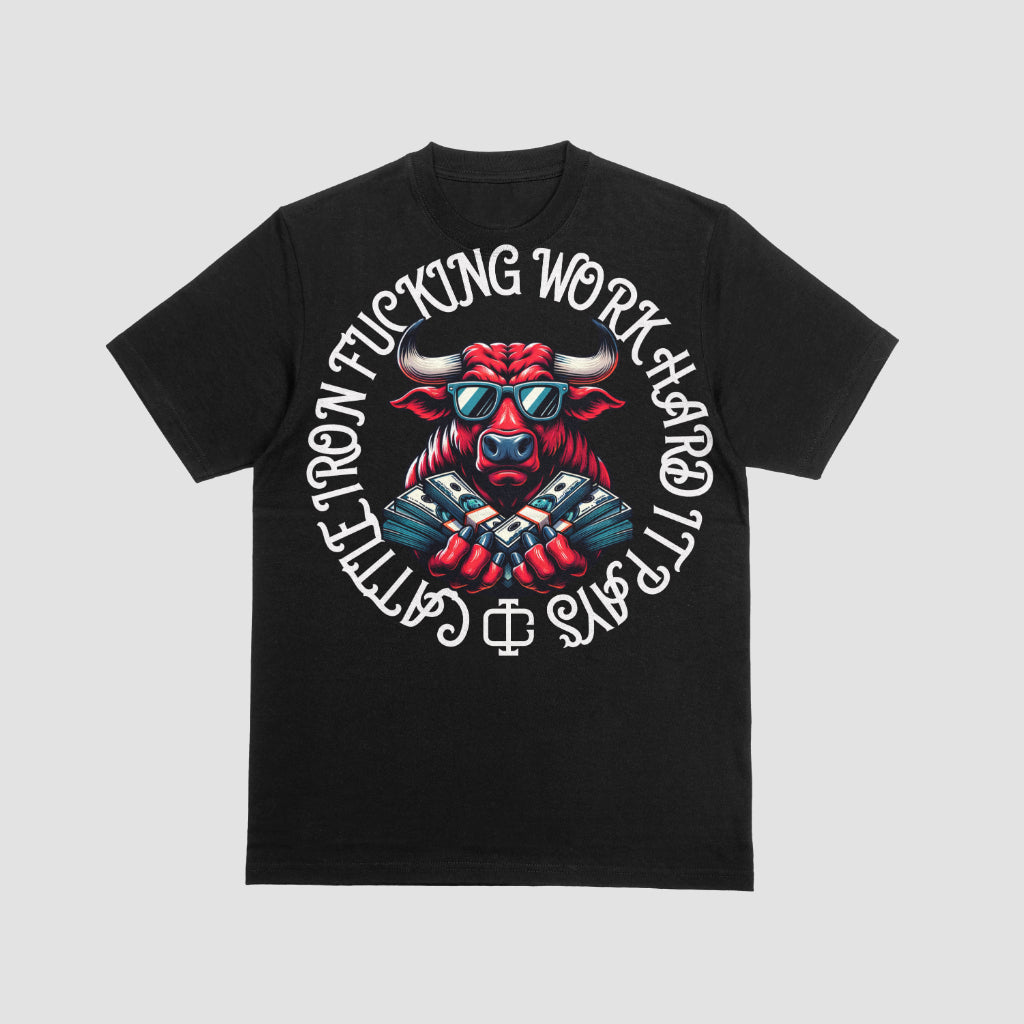 Camiseta "El ganado trabaja duro"